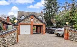 Photograph of property for sale